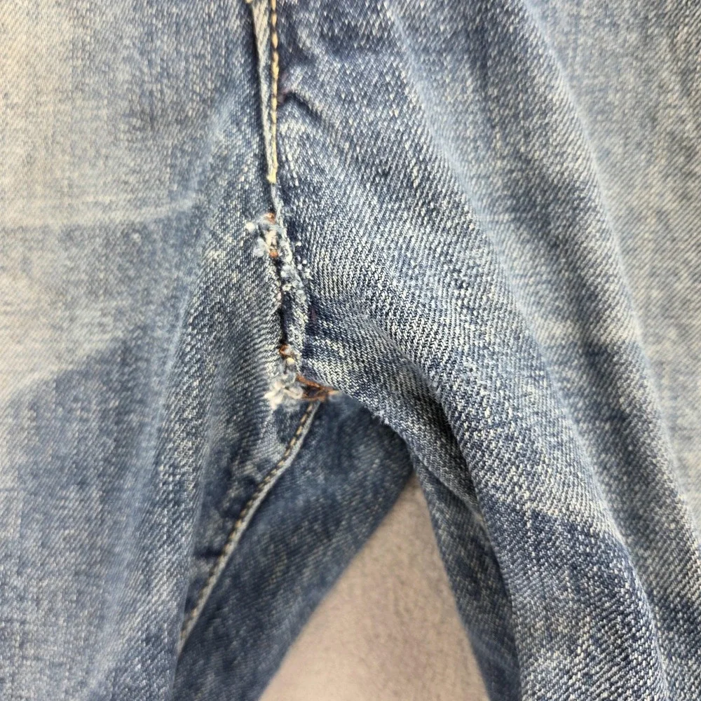 Vintage Levis Engineered Jeans Mens 34x32 Blue Buckle Back Twisted One Pocket